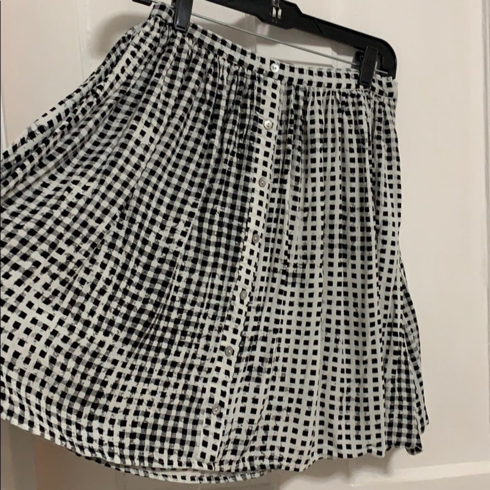 B&W High Wasted Skirt